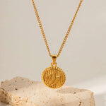 18K Gold Fashion Vintage Wings of Liberty Coin Pendant Necklace - Vignette | TRENDMAKERMODE™ 