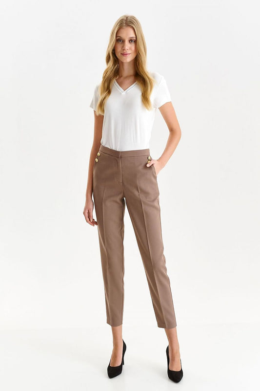 Pantalon femme model 175805 Top Secret | Matterhorn_Category_/FEMME/V?tements Femme/Pantalons femme, Matterhorn_Color_beige, Matterhorn_ProductId_175805, Matterhorn_Type_Pantalon femme, Matterhorn_Vendor_Top Secret, Shorts femme | Top Secret