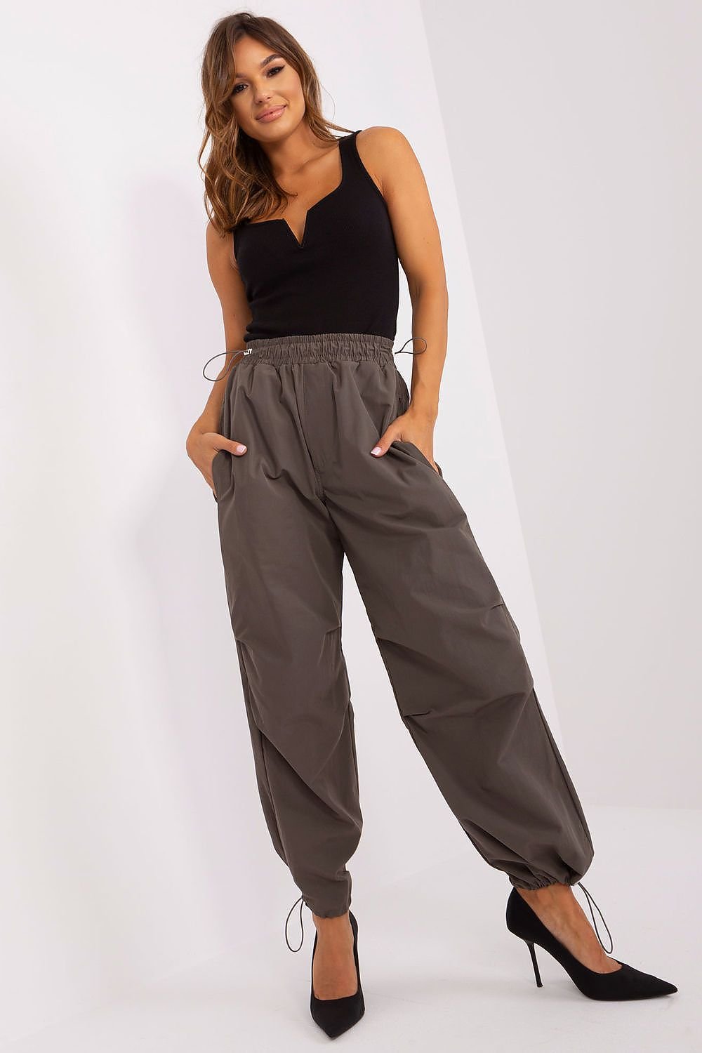 Pantalon femme model 182540 Och Bella | Matterhorn_Category_/FEMME/V?tements Femme/Pantalons femme, Matterhorn_ColorGroup_Och_Bella_056, Matterhorn_Type_Pantalon femme, Matterhorn_Vendor_Och Bella, Shorts femme | Och Bella