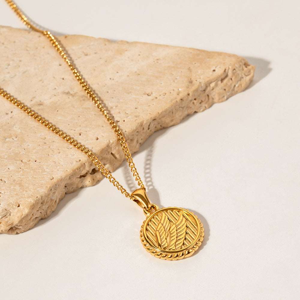 18K Gold Fashion Vintage Wings of Liberty Coin Pendant Necklace