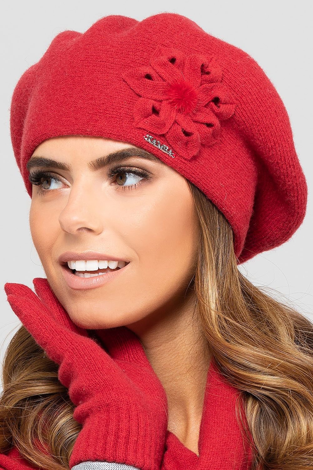 Béret  model 136331 Kamea | Matterhorn_Category_/FEMME/Sacs et Accessoires/Accessoires/Bonnets et chapeaux, Matterhorn_Color_rouge, Matterhorn_ProductId_136331, Matterhorn_Type_Béret, Matterhorn_Vendor_Kamea | Kamea